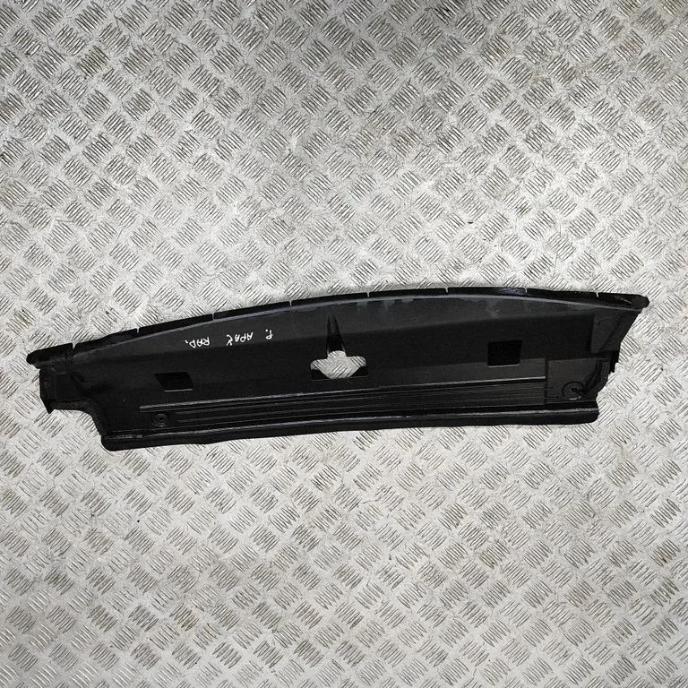 Intercooler air guide/duct channel 1659210010