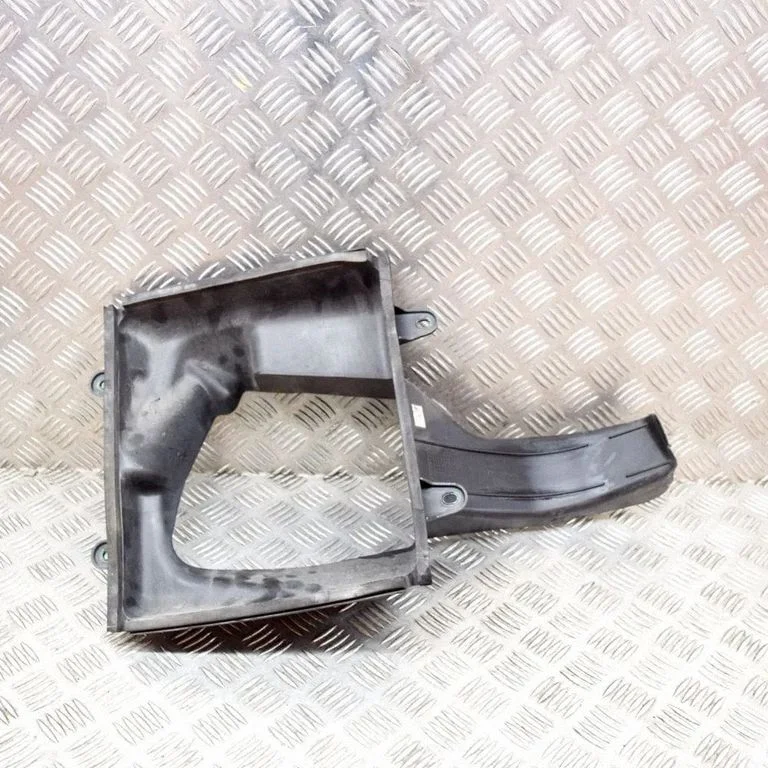 Intercooler air guide/duct channel 670004140
