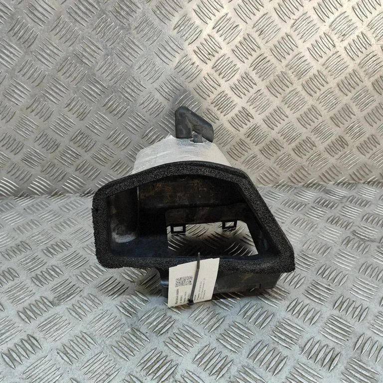 Kierownica powietrza chłodnicy HY5318A622BD