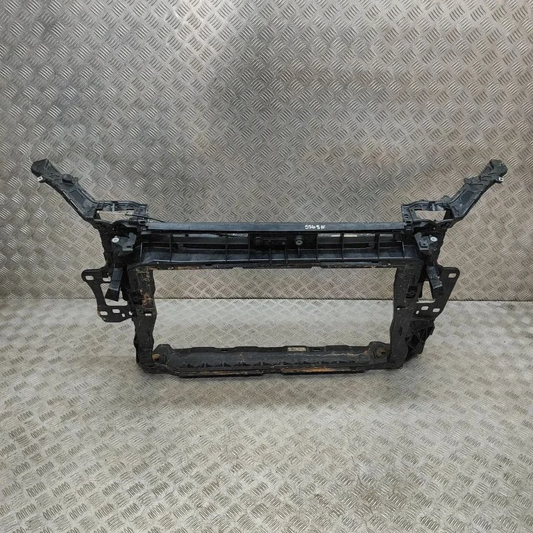 Radiatoru panelis 83A805594H