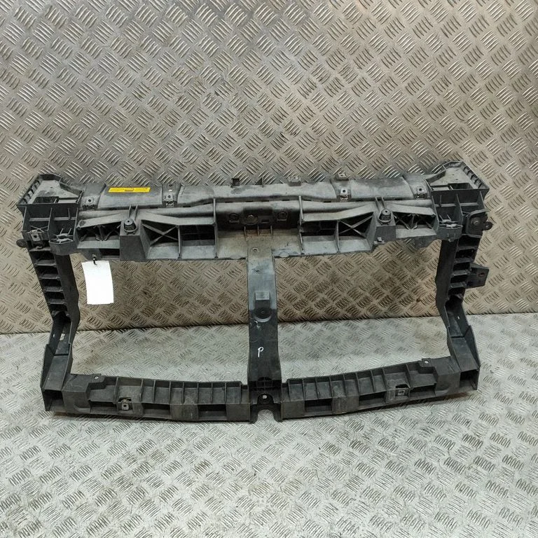 Radiatoru panelis 93867893