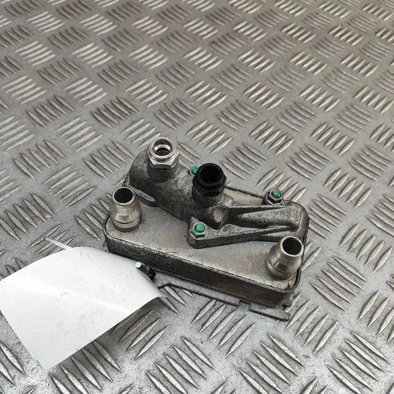 Transmisijas eļļas dzesētājs A1675005200