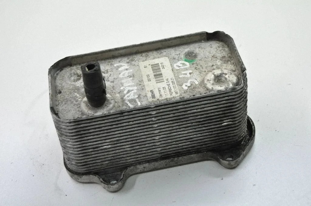 Transmisijas eļļas dzesētājs 98710702501 – Porsche Cayman 987 (2005-2012)