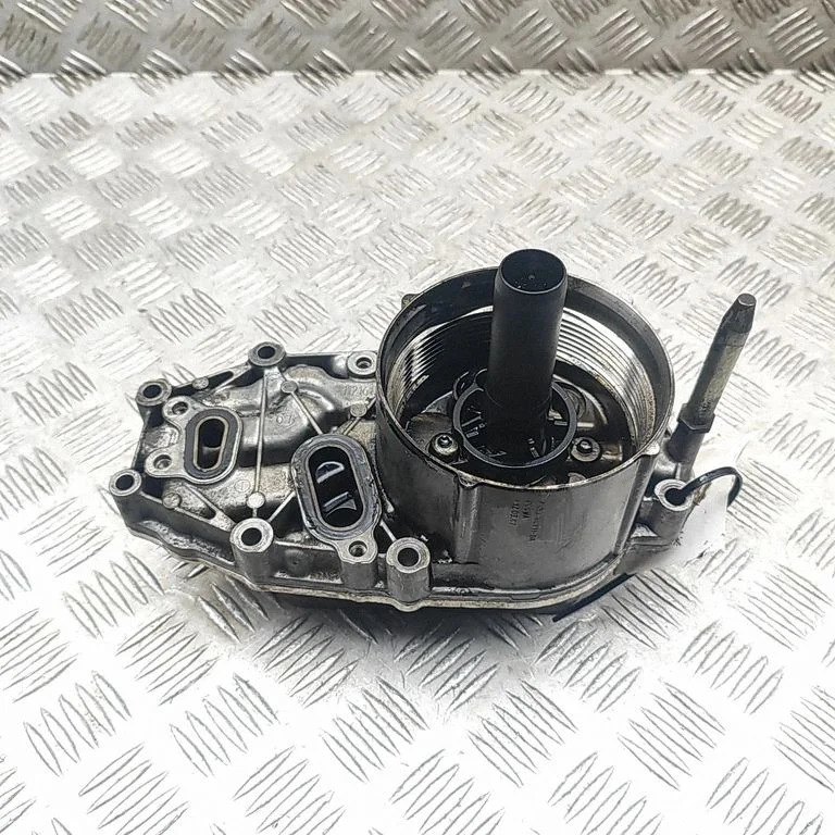 Mootoriõli radiaator – Land Rover Discovery 3 - LR3 (2005-2009)