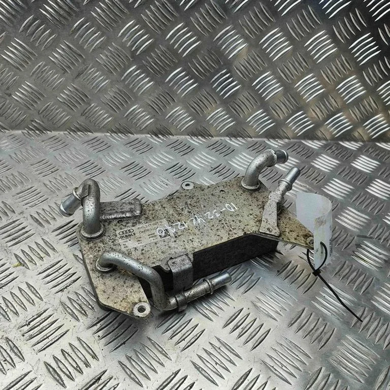 Motora eļļas radiators 4H0317021T