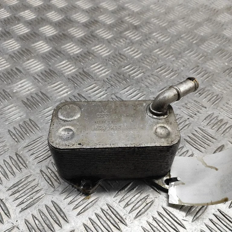 Engine oil radiator – Volkswagen Golf Plus (2005-2013)