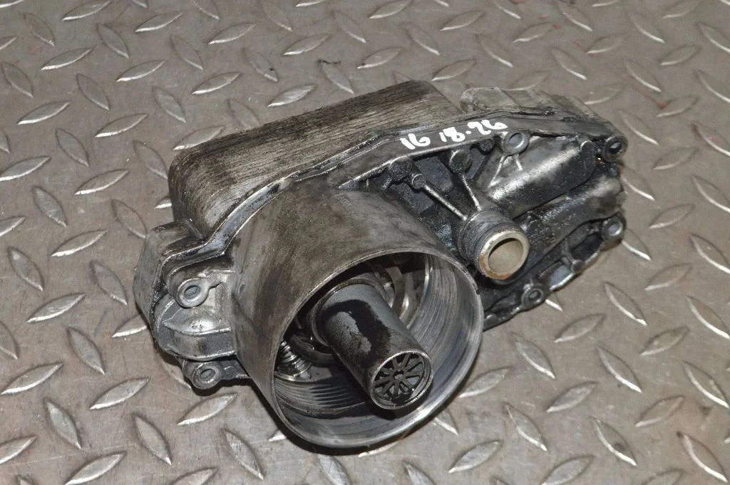 Mootoriõli radiaator – Land Rover Discovery 4 - LR4 (2010-2016)