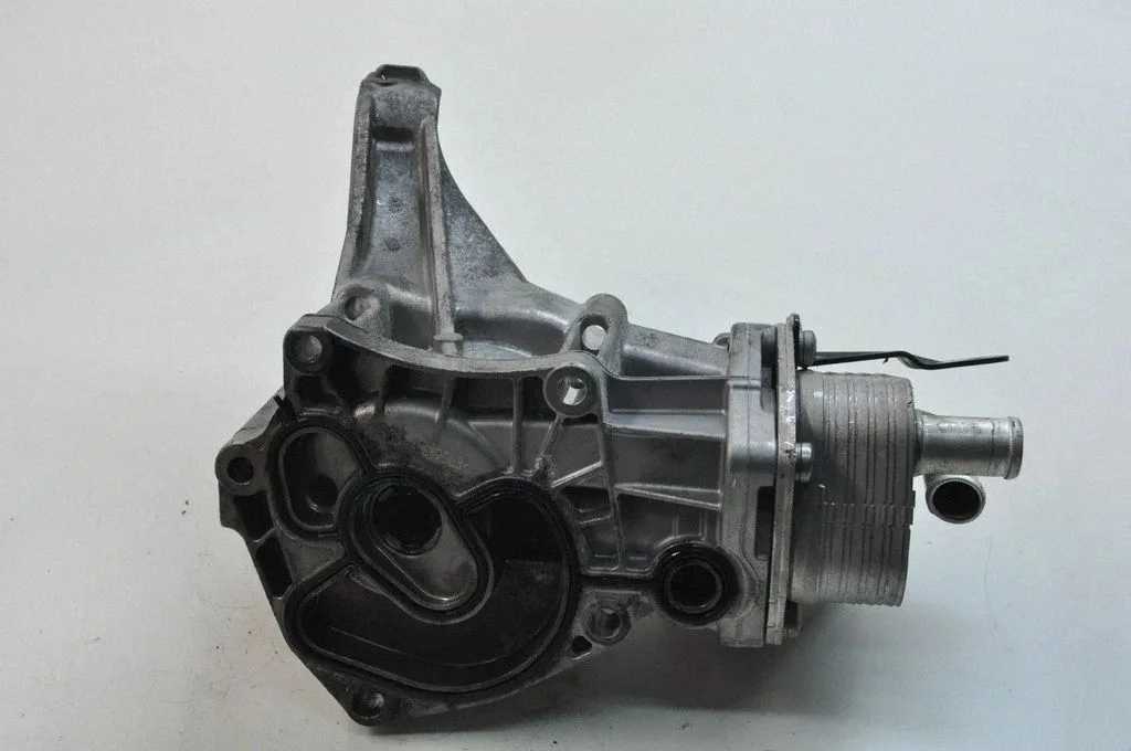 Motora eļļas radiators 8674749780