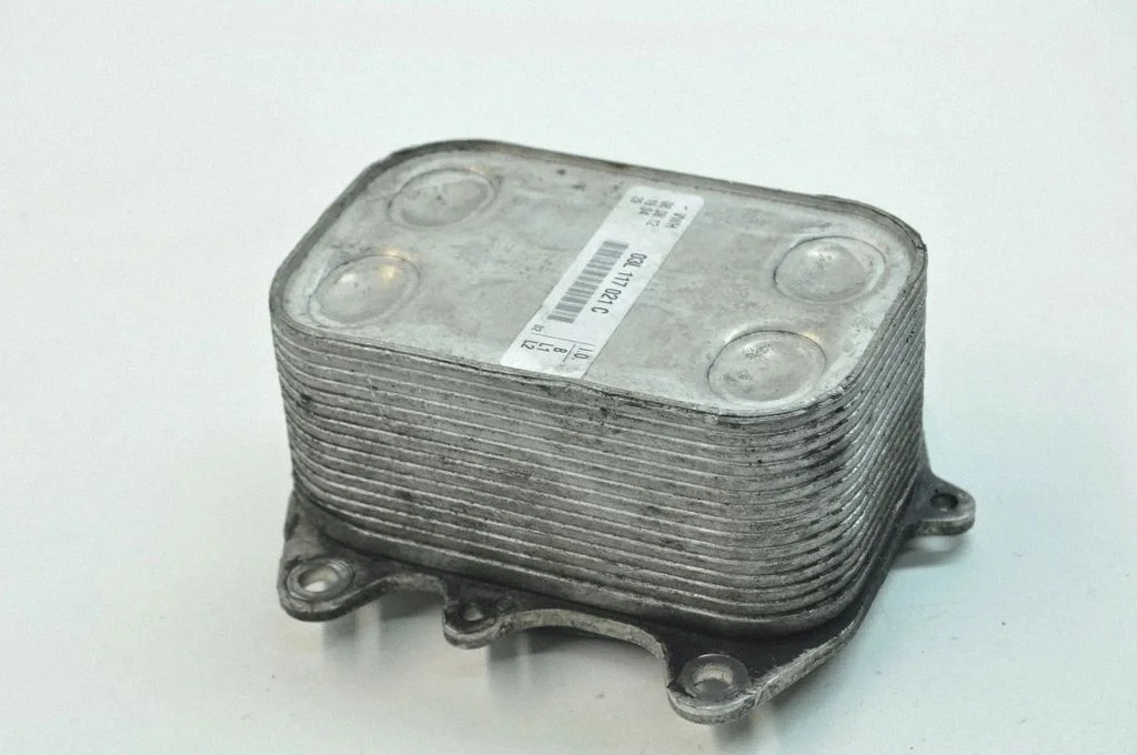 Engine oil radiator – Volkswagen Tiguan (2007-2016)