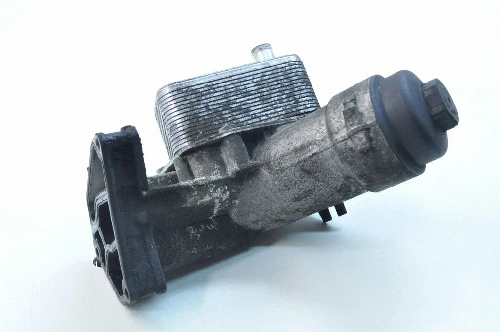 Engine oil radiator – BMW 3 Series E90 E91 (2005-2012)
