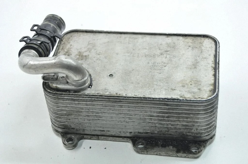 Motora eļļas radiators – Audi A7 S7 4G (2011-2017)