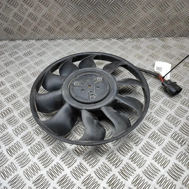 Ventilatora lāpstiņrats – Audi Q5 SQ5 FY (2017-2025)