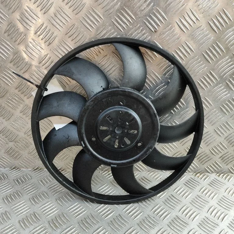 Ventilatora lāpstiņrats 8K0959455M