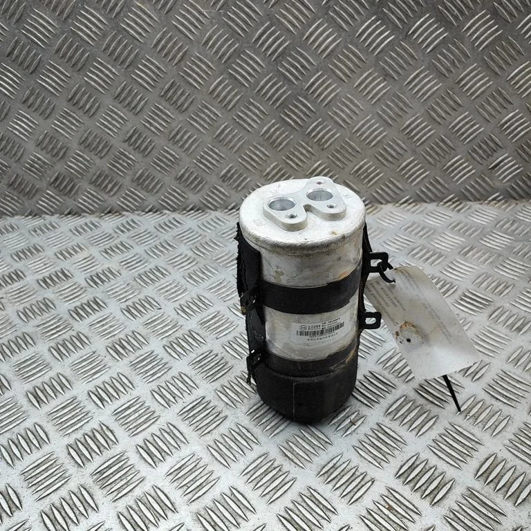 Air conditioning (A/C) air dryer EKEQ8109300