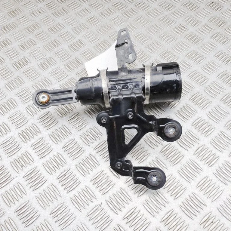 Air conditioning (A/C) air dryer 992820077A