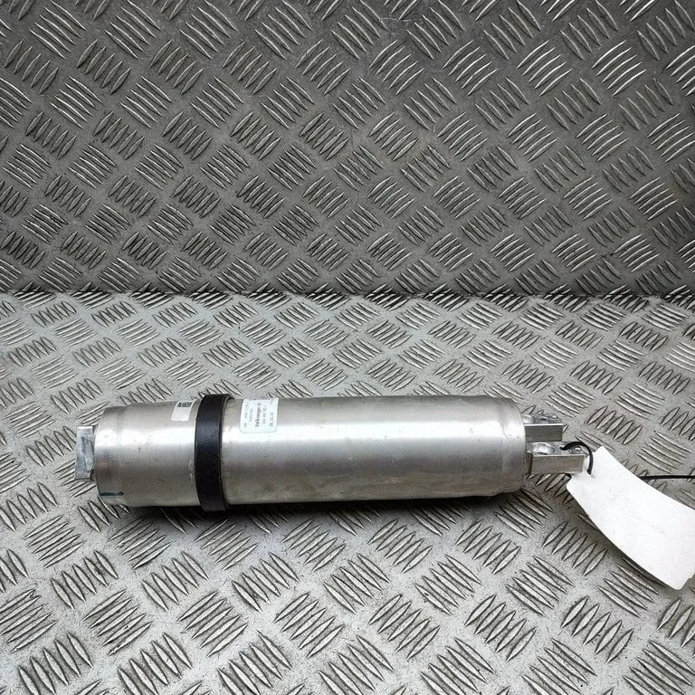 Air conditioning (A/C) air dryer 1EA816582A