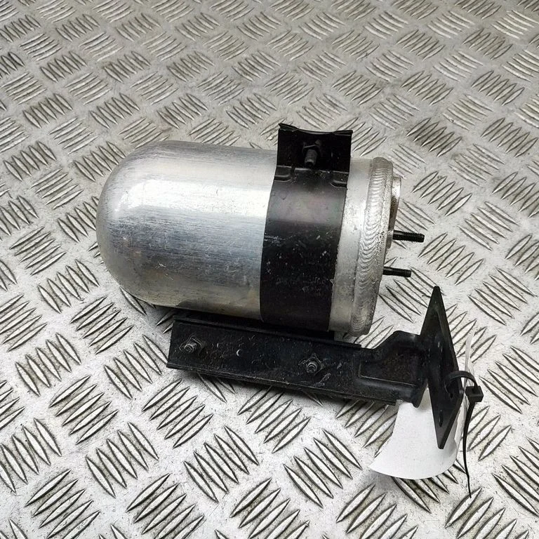 Air conditioning (A/C) air dryer 97805G1000