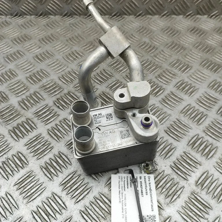 Air conditioning (A/C) air dryer 1EA816114