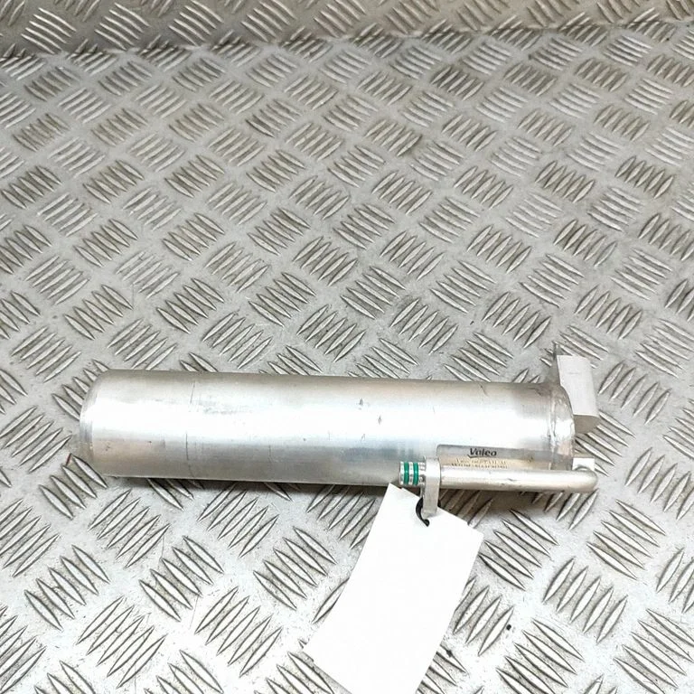 Air conditioning (A/C) air dryer TA31753