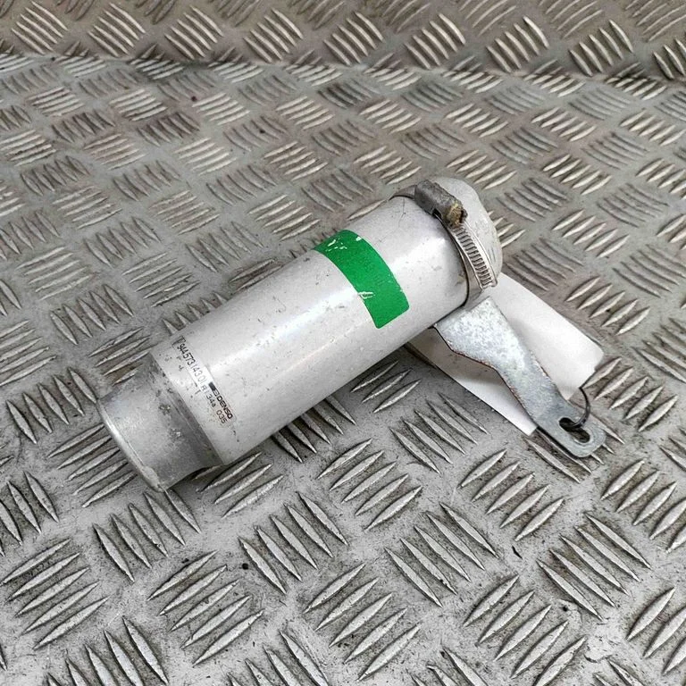 Air conditioning (A/C) air dryer – Porsche Boxster 986 (1996-2004)