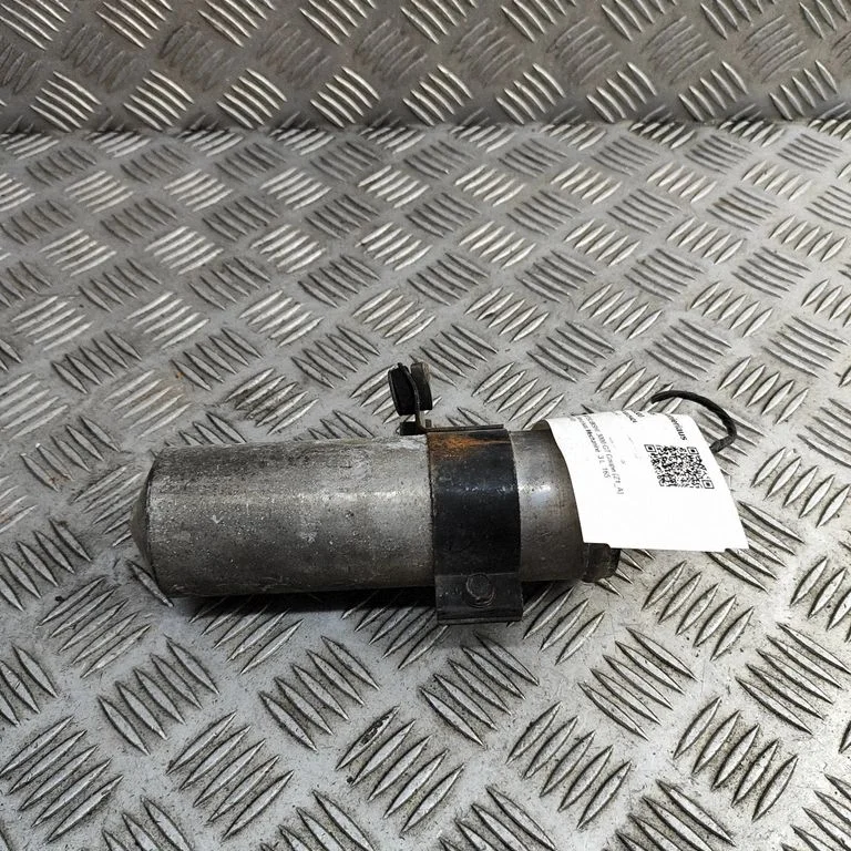 Air conditioning (A/C) air dryer MB898319