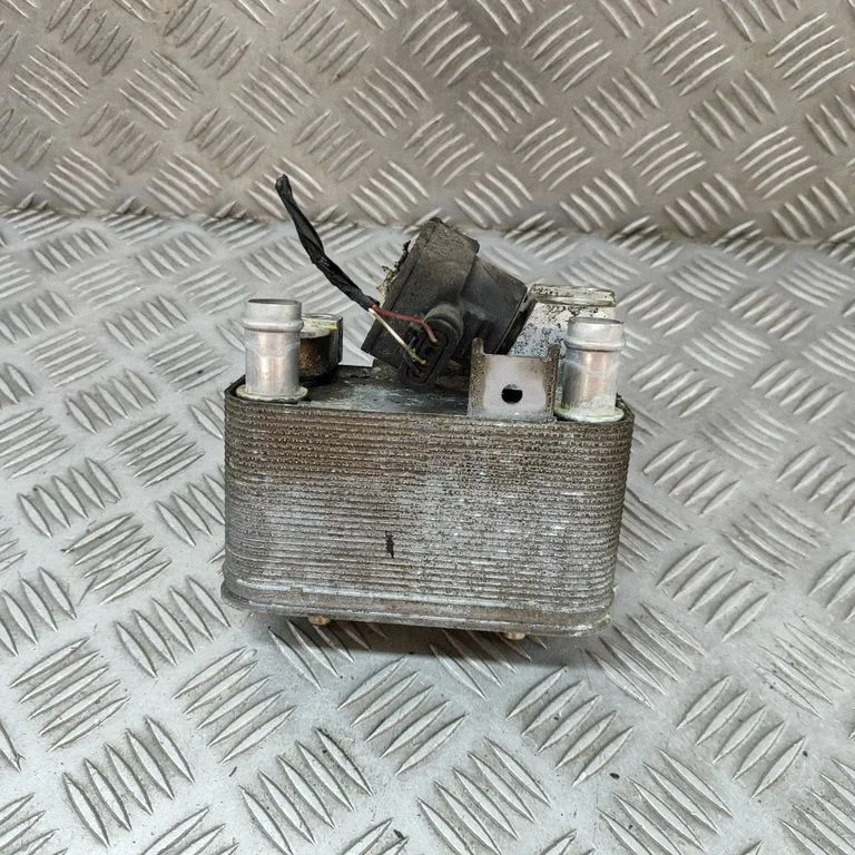 Air conditioning (A/C) air dryer 9418878