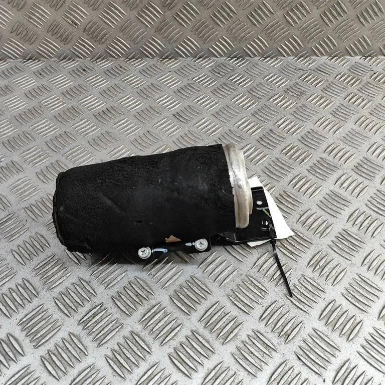 Air conditioning (A/C) air dryer EKEQ8109300