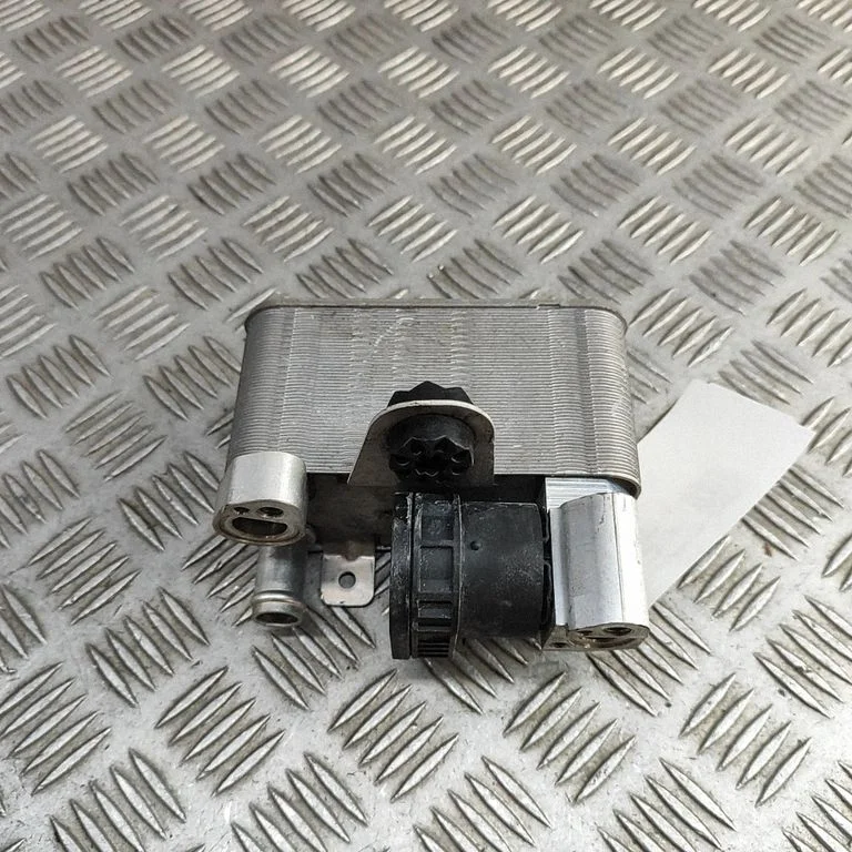 Air conditioning (A/C) air dryer – BMW iX1 (2022-)