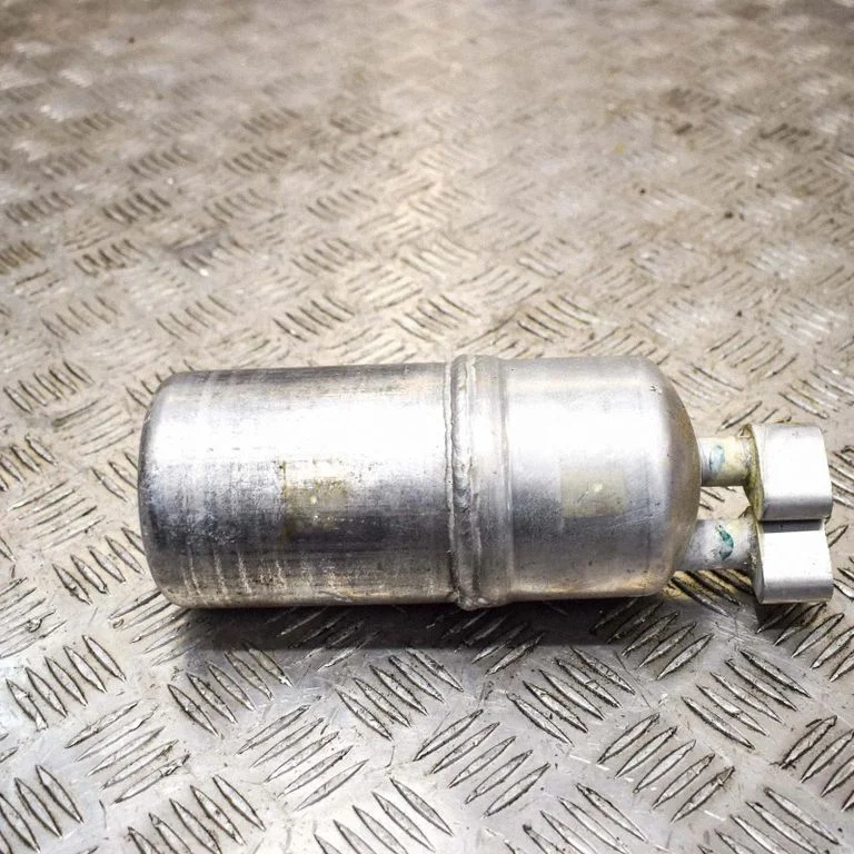 Air conditioning (A/C) air dryer