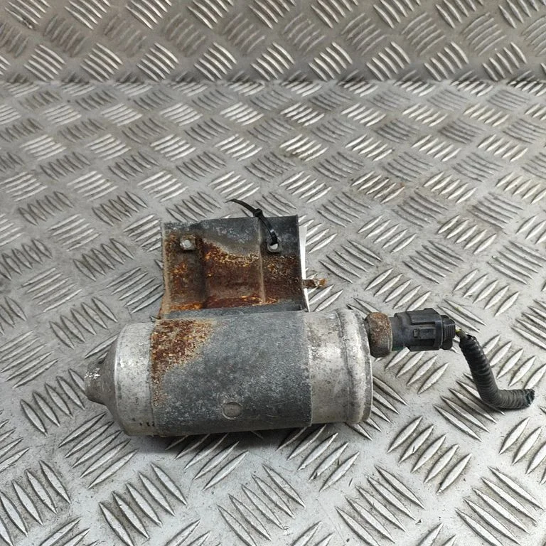 Air conditioning (A/C) air dryer