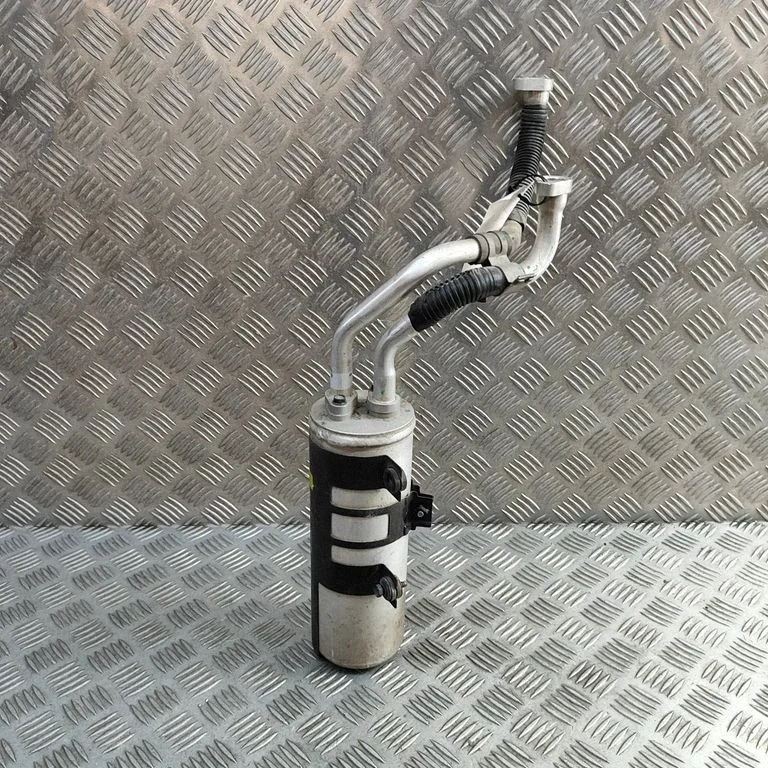 Air conditioning (A/C) air dryer 924795SH0B