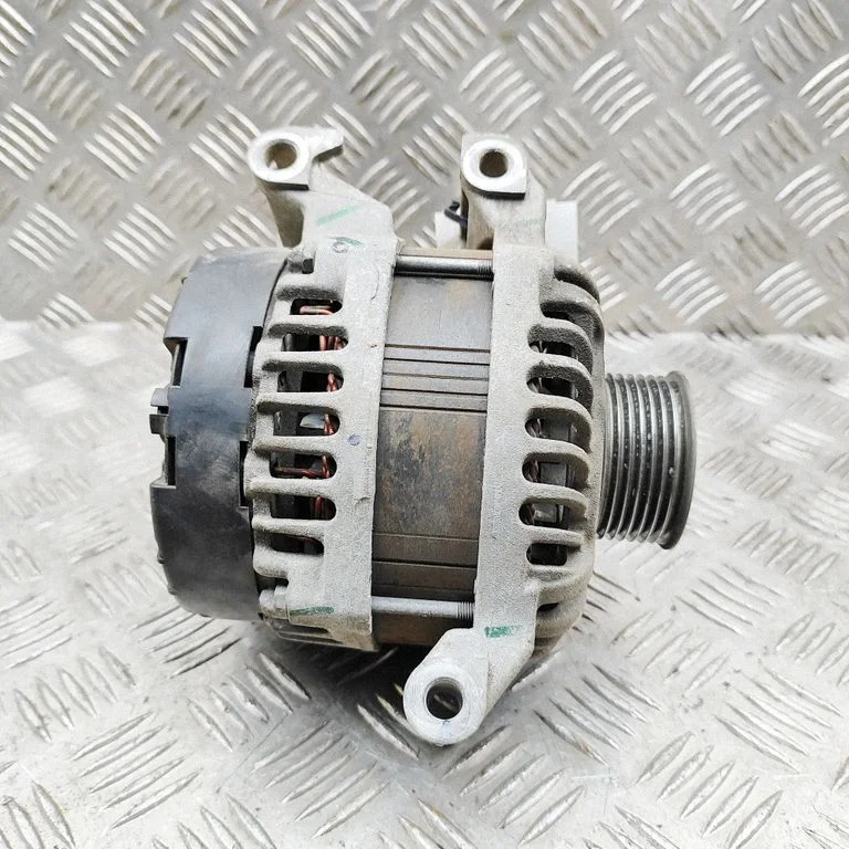 Ģenerators EB3T10300BB