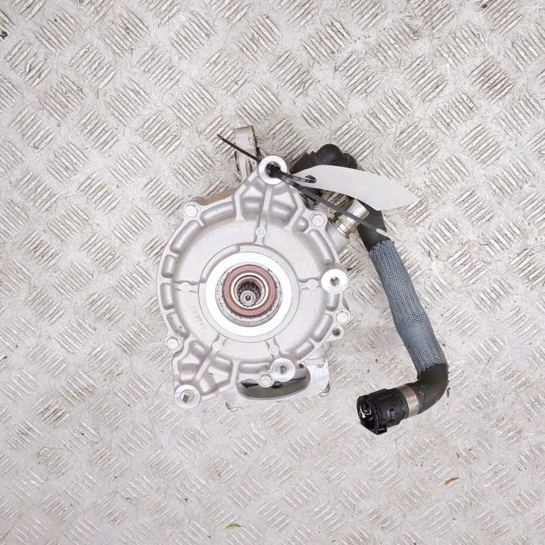 Ģenerators 231B15778R