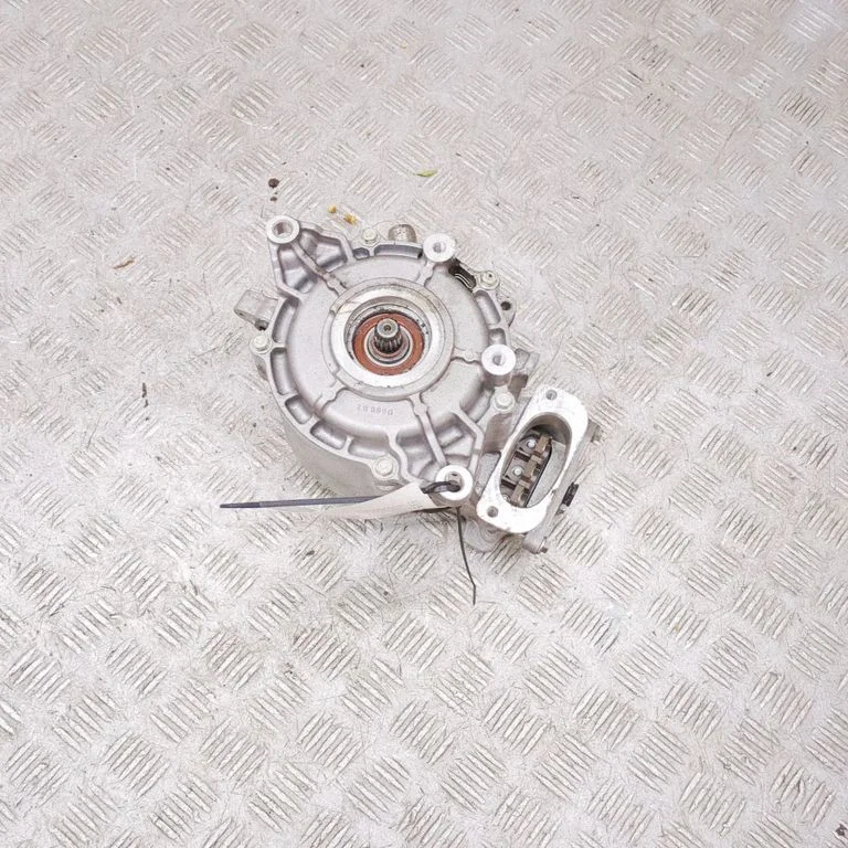 Alternator 231B15778R