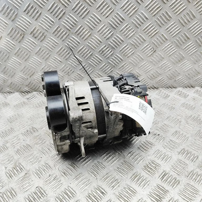 Alternator 252812U304