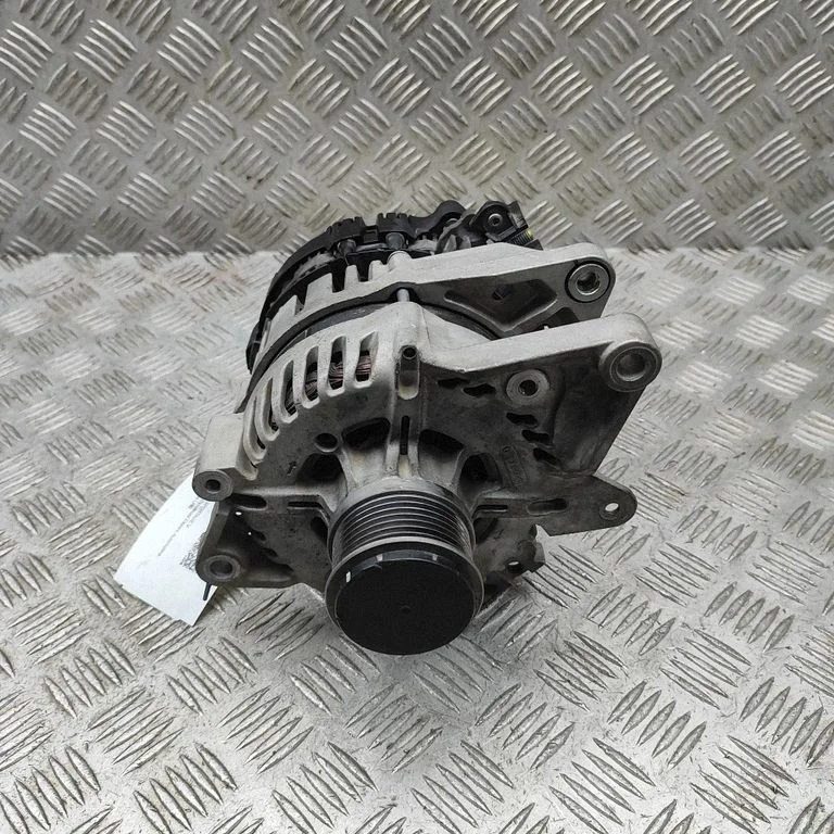Generator/alternator 363002U300