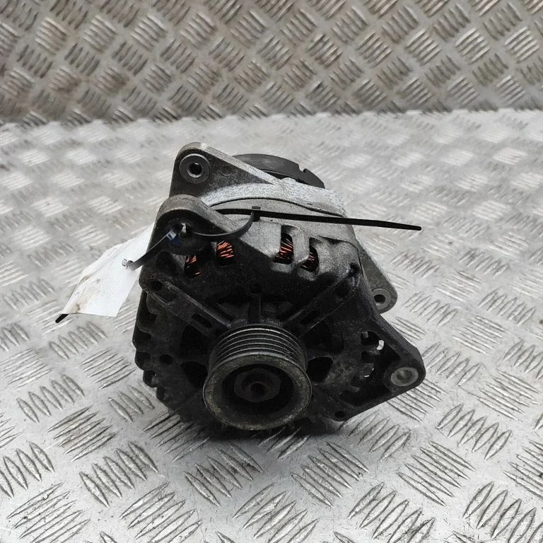 Alternator EG20S013