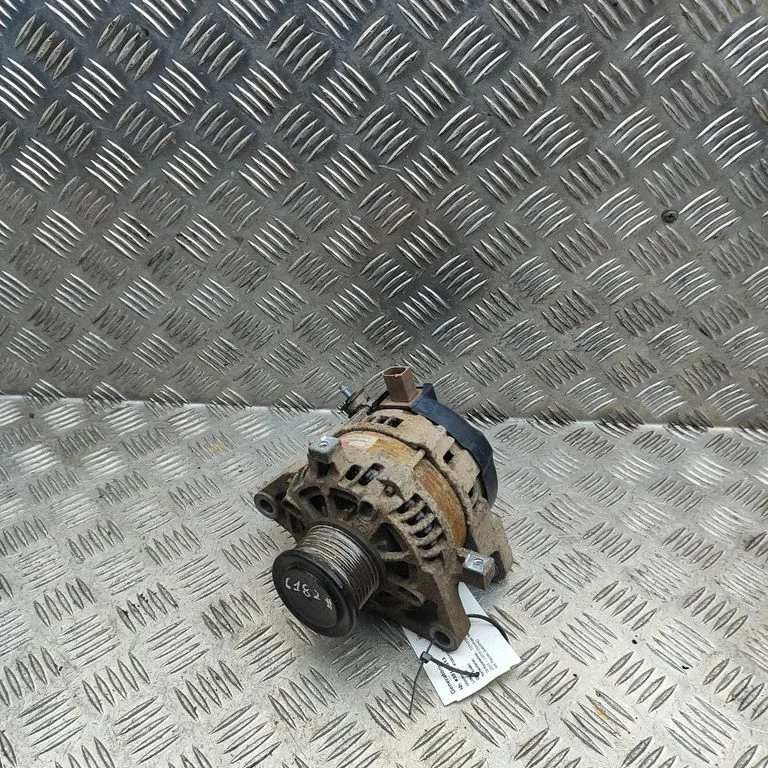 Generator/alternator – Toyota Hilux (AN120, AN130) (2015-2020)
