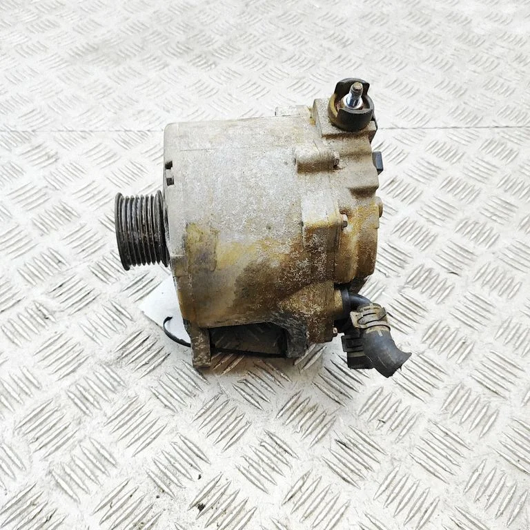 Alternator 3Y0903021A