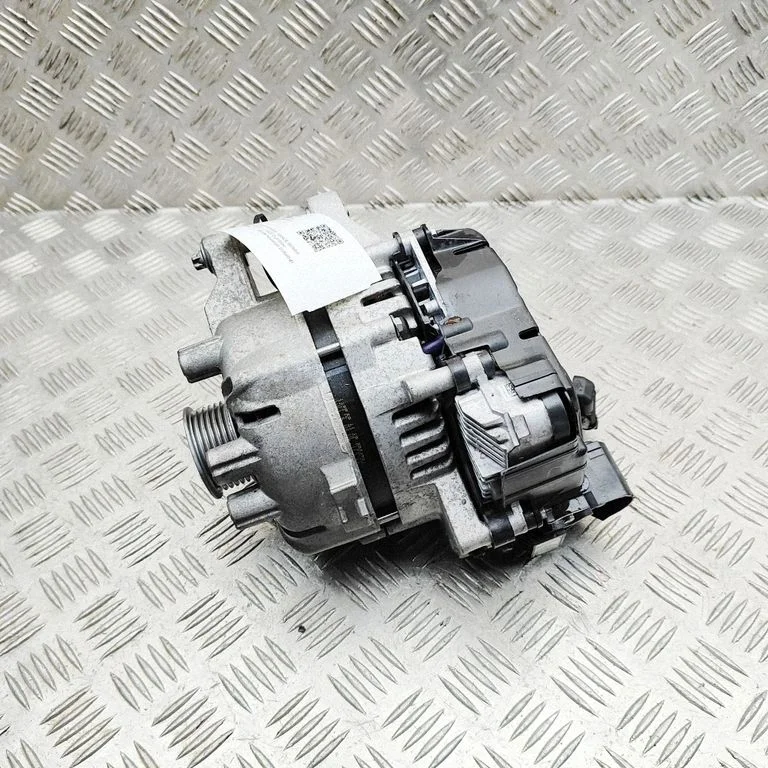Generator/alternator L8A211A240BF