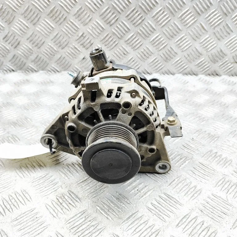 Generator/alternator – Toyota Hilux VIII (2020-2025)