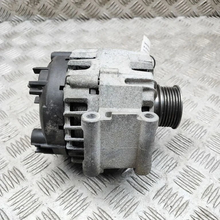 Alternator 230829