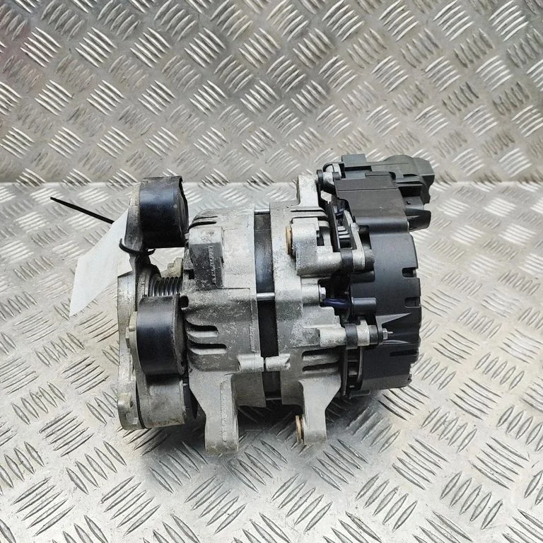 Generaator L8B211A240BD