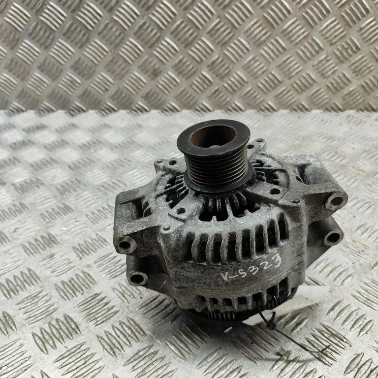 Ģenerators 1042106741