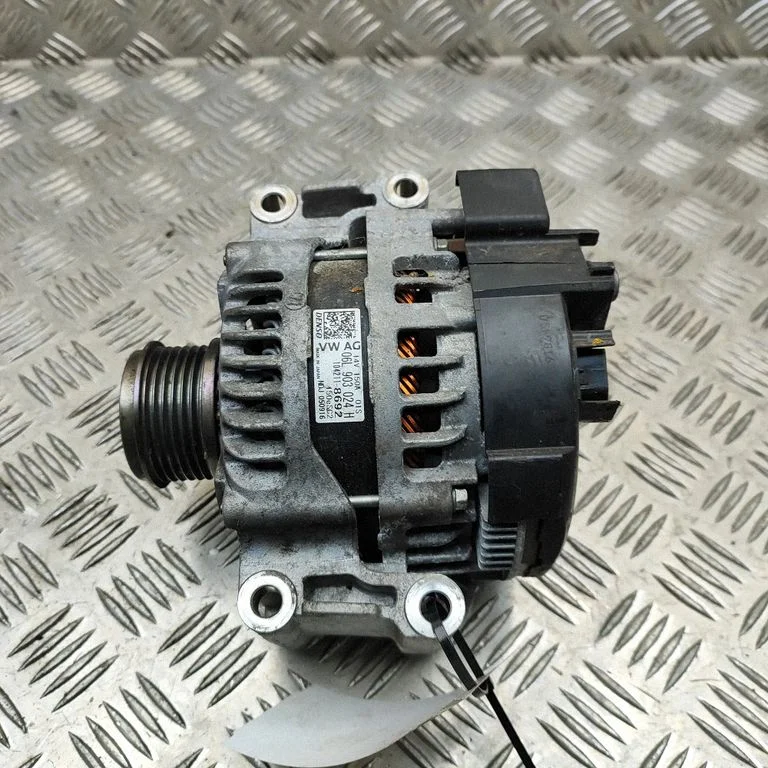 Ģenerators 06L903024H