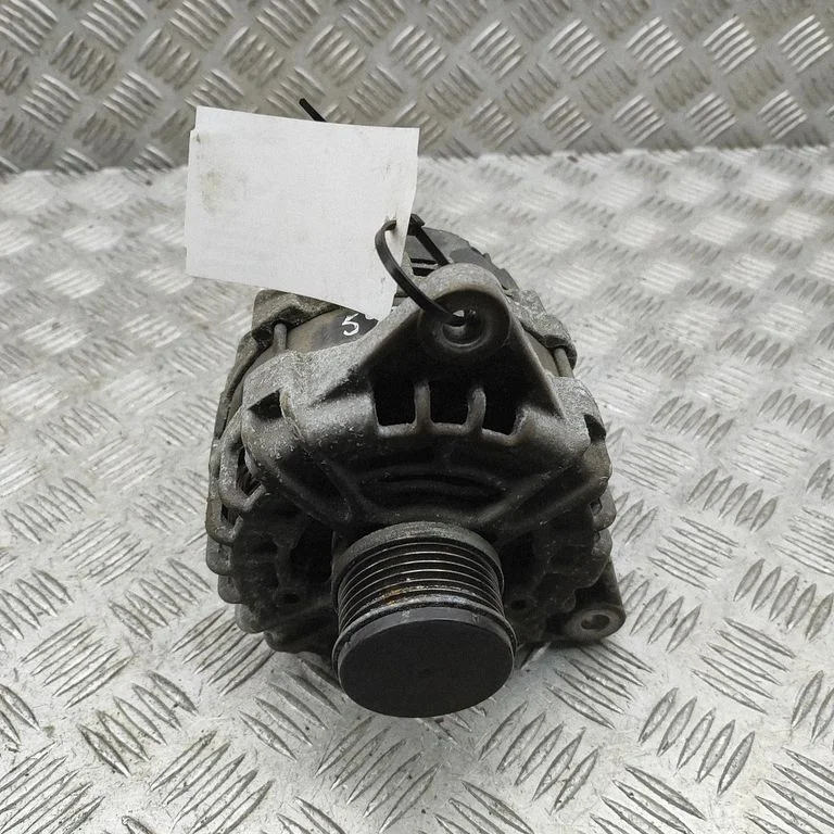 Alternator 0125811040