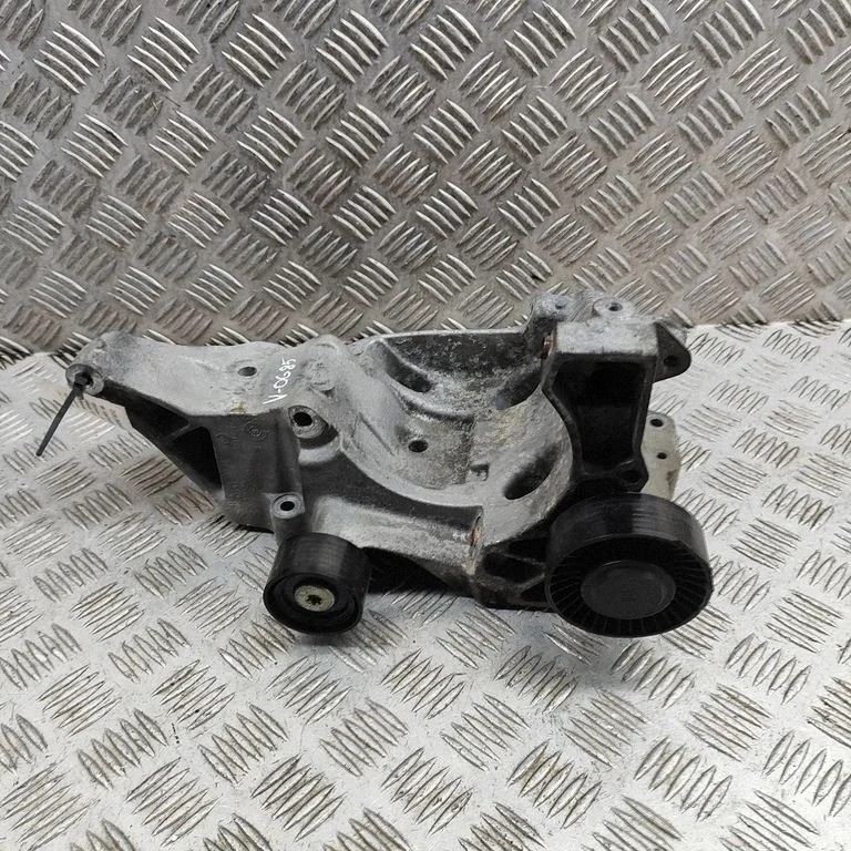 Generator/alternator belt tensioner – BMW 1 Series E81 E87 (2004-2011)