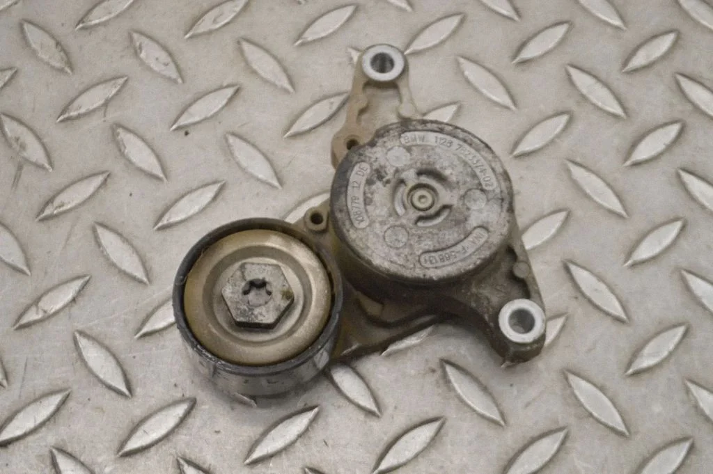 Generator/alternator belt tensioner 7823374