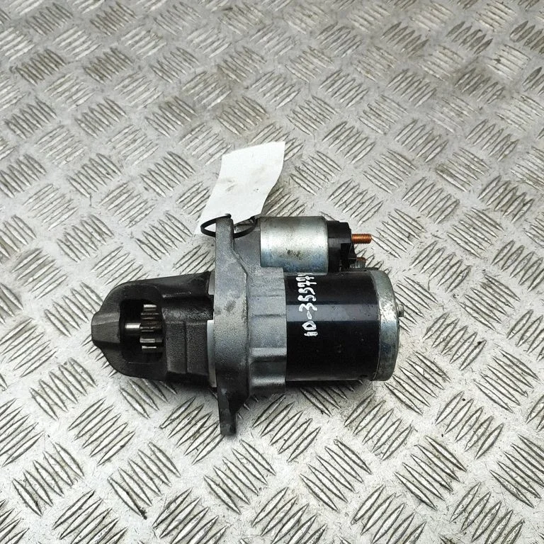 Starteris 23300AB000