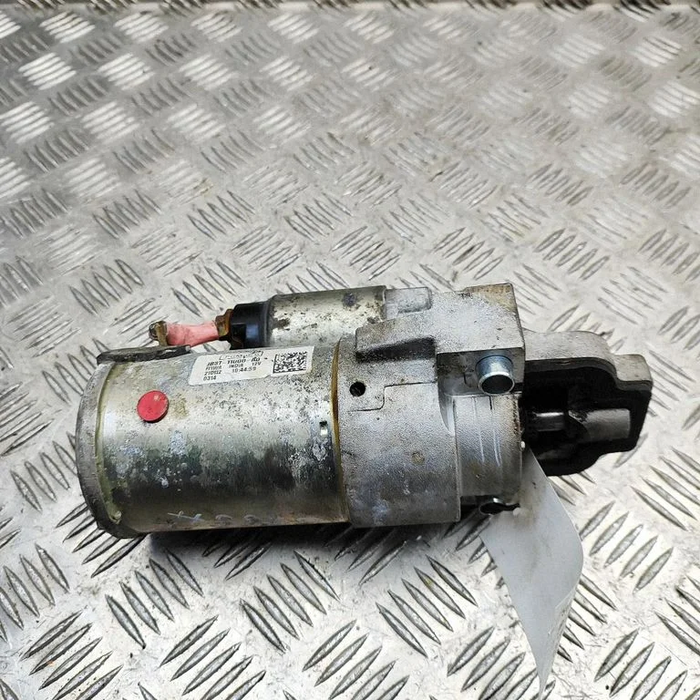 Rozrusznik JB3T11000AD